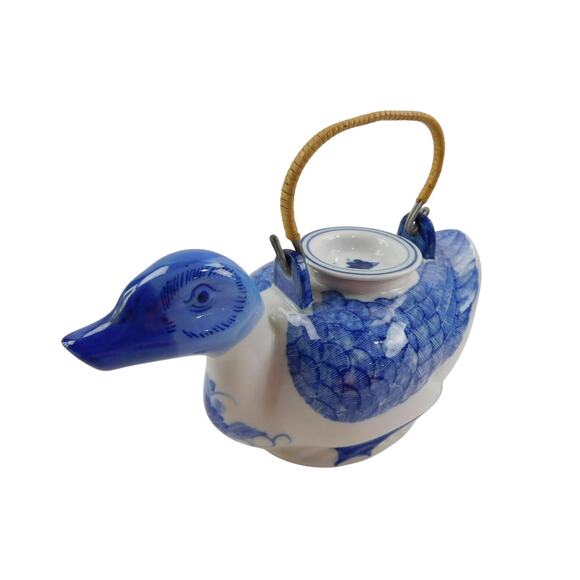 Porcelain Duck Teapot Vintage– Blue White Chinoiserie Decor w/ Handle & Lid - Picture 1 of 5